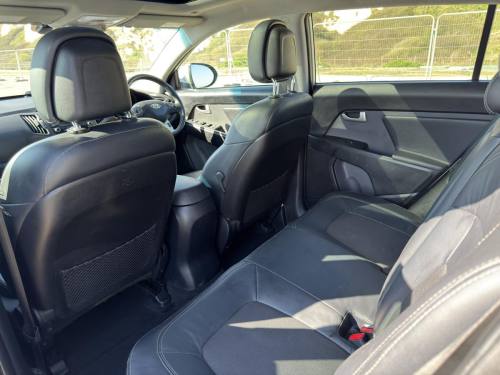2010 KIA Sportage photo 17