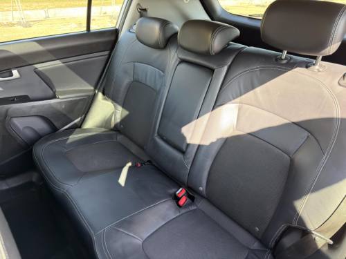 2010 KIA Sportage photo 19