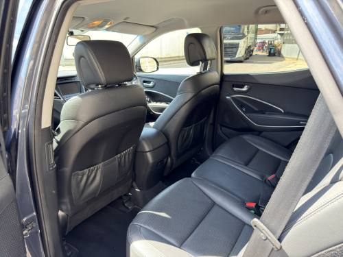 2015 Hyundai Santa Fe photo 16