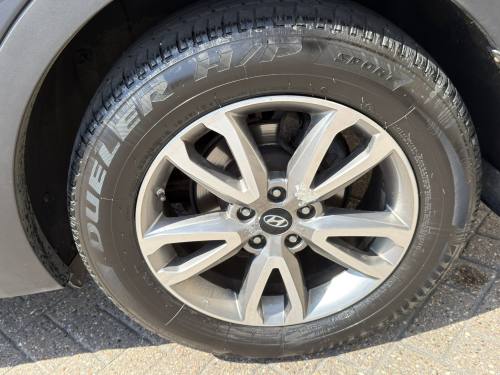 2015 Hyundai Santa Fe photo 47