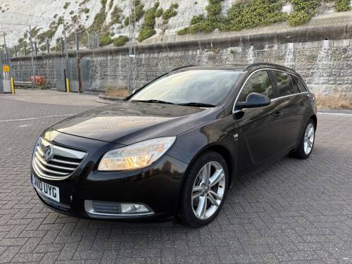 2010 Vauxhall Insignia photo 2