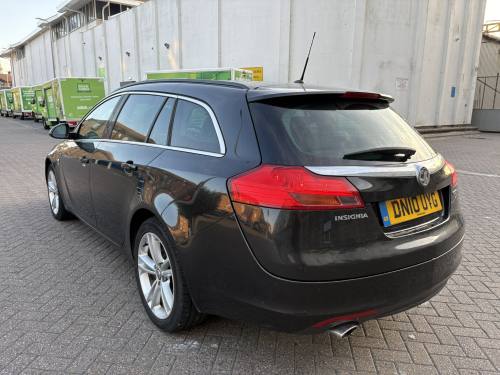 2010 Vauxhall Insignia photo 4