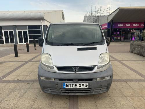 2005 Vauxhall Vivaro photo 1