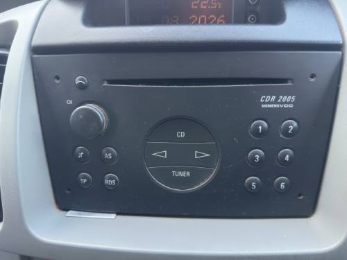 2005 Vauxhall Vivaro photo 12