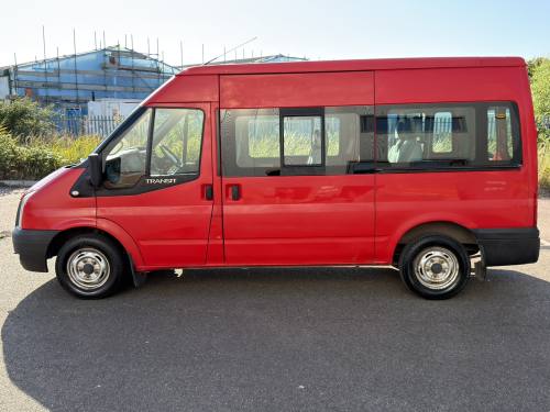 2013 Ford Transit photo 3