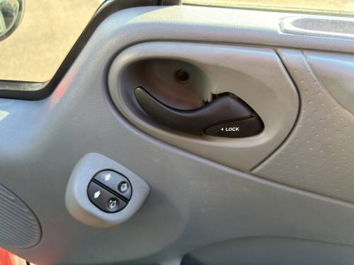 2013 Ford Transit photo 23