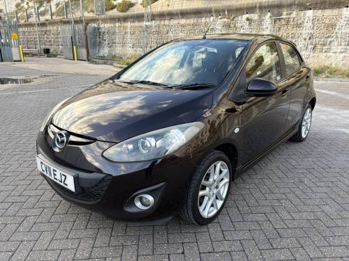 2011 Mazda 2 photo 2