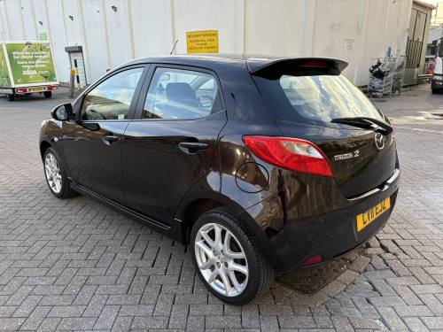2011 Mazda 2 photo 4