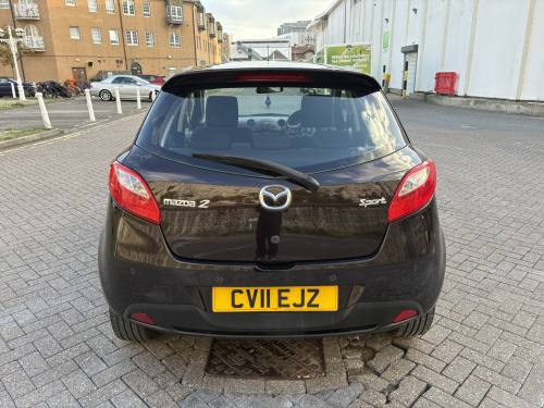 2011 Mazda 2 photo 5