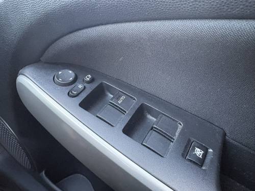 2011 Mazda 2 photo 16