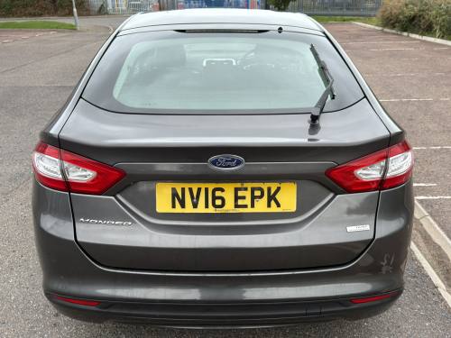 2016 Ford Mondeo photo 5