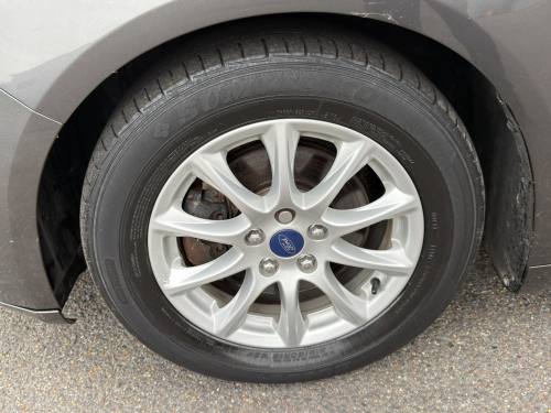 2016 Ford Mondeo photo 47