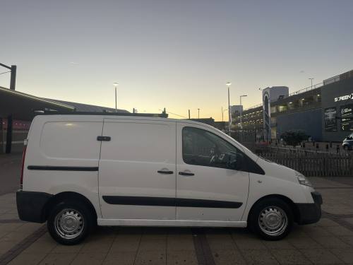 2012 Peugeot Expert photo 7