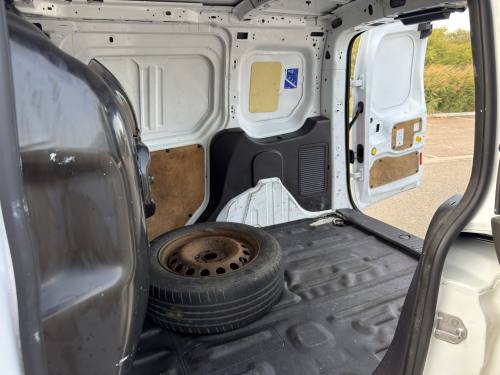 2015 Ford Transit Connect photo 20