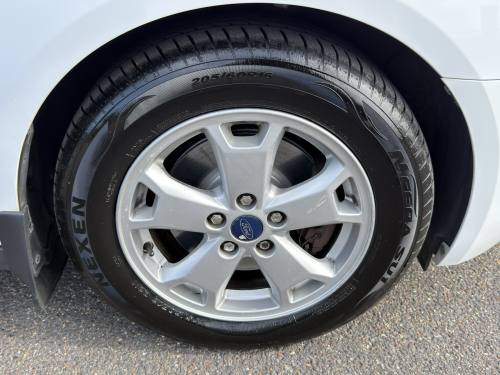 2015 Ford Transit Connect photo 35