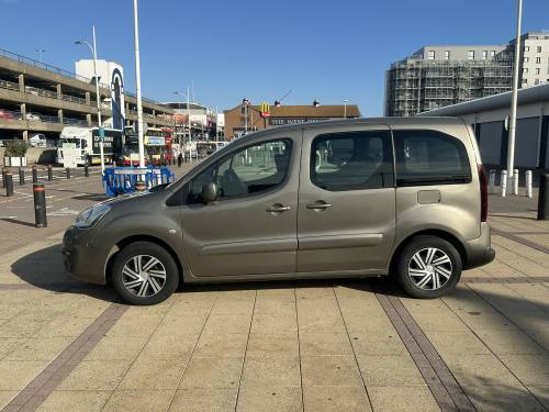 2015 Peugeot Partner photo 3