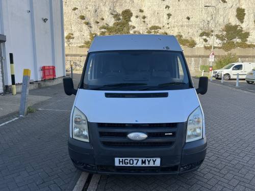 2007 Ford Transit photo 1
