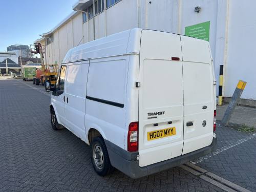 2007 Ford Transit photo 4