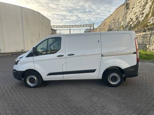 2017 Ford Transit photo 3