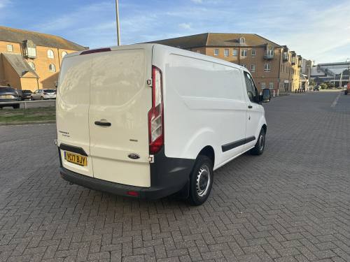 2017 Ford Transit photo 6