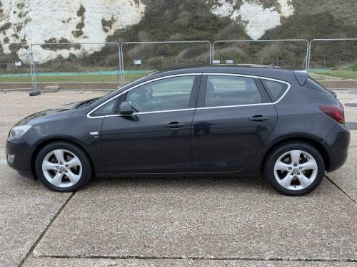 2012 Vauxhall Astra photo 3