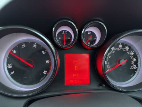 2012 Vauxhall Astra photo 12