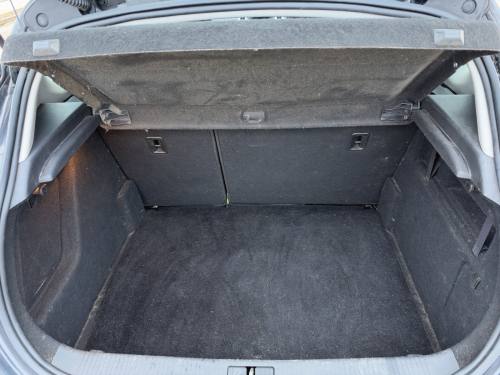 2012 Vauxhall Astra photo 16