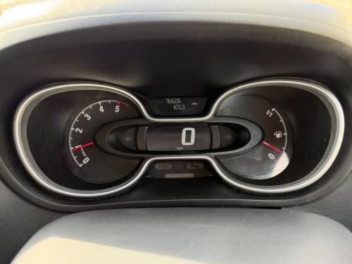 2019 Vauxhall Vivaro photo 13