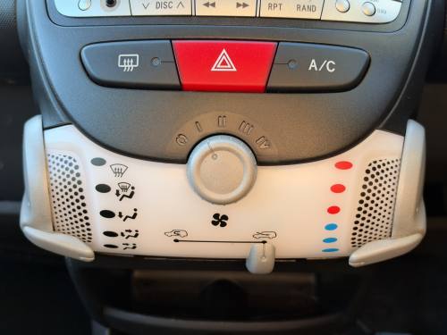 2013 Citroen C1 photo 15