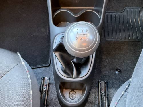 2013 Citroen C1 photo 26