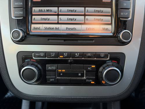 2010 Volkswagen Scirocco photo 15