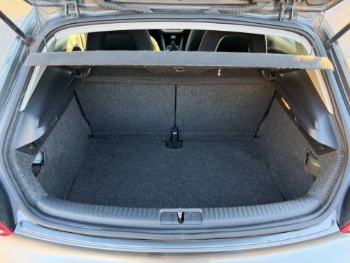 2010 Volkswagen Scirocco photo 19