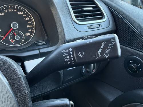 2010 Volkswagen Scirocco photo 22