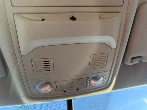 2010 Volkswagen Scirocco photo 28