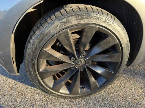 2010 Volkswagen Scirocco photo 37